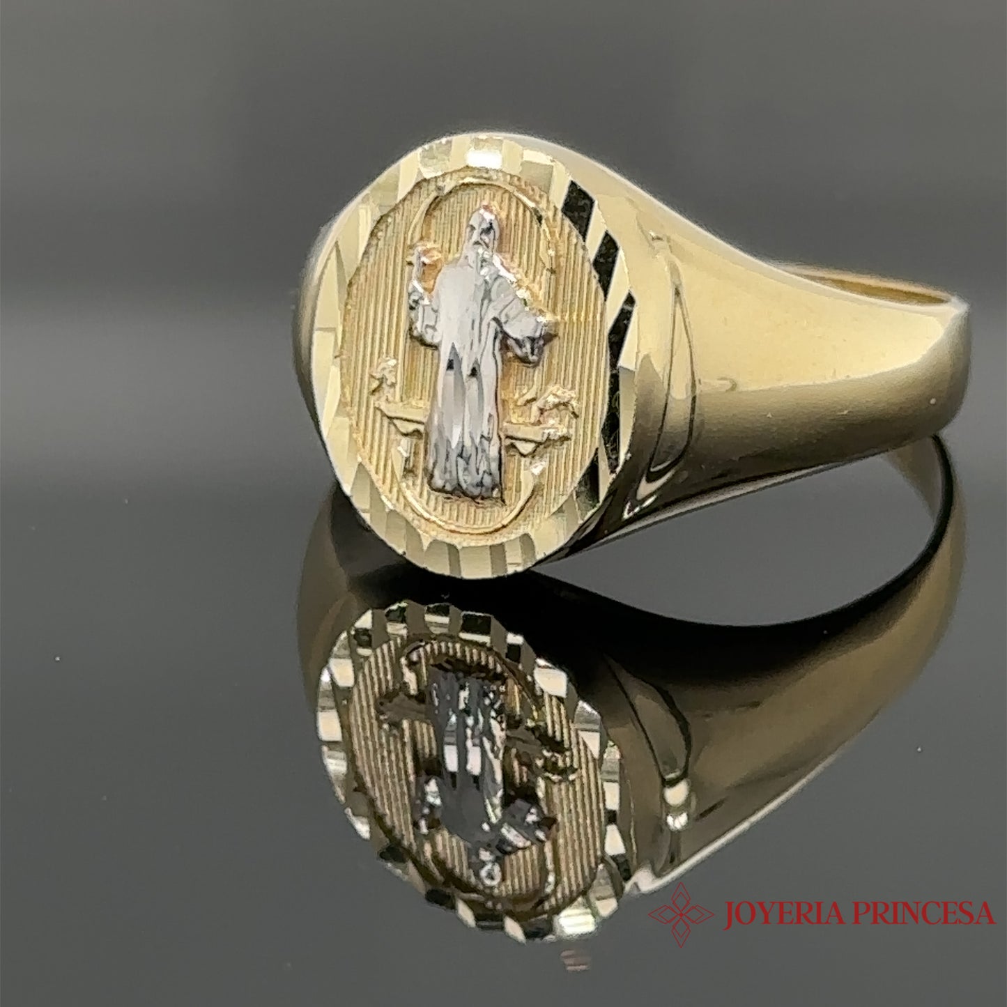Anillo de Oro San Benito 14K