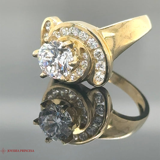 10K Twirled Zirconia Anillo de Compromiso