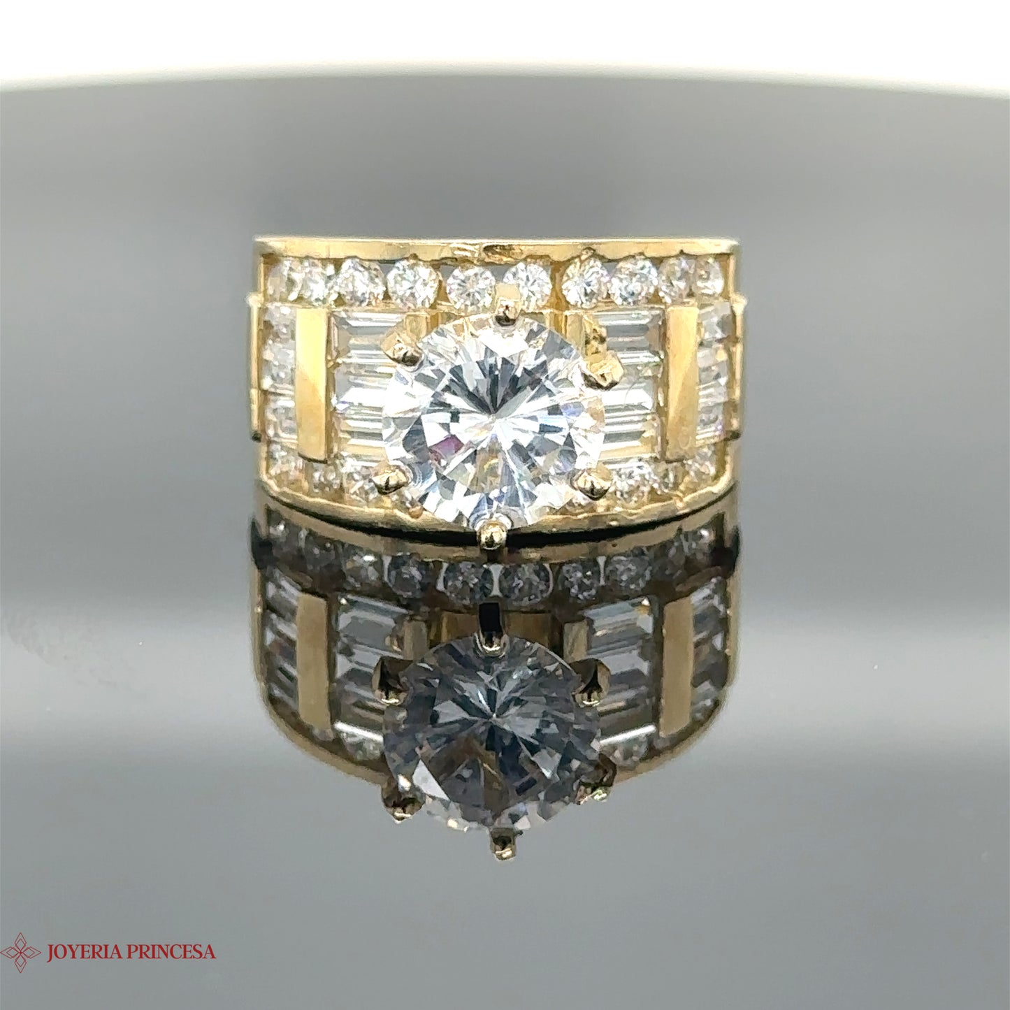 Anillo de compromiso de circonita 10K