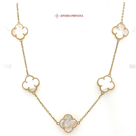 14K 18in Elegant Gold Clover Pendant Necklace