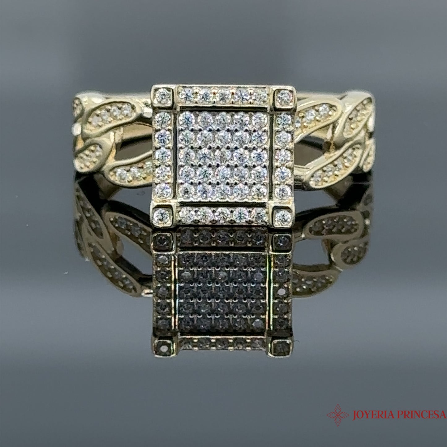 Anillo estilo cadena 14K con circonitas