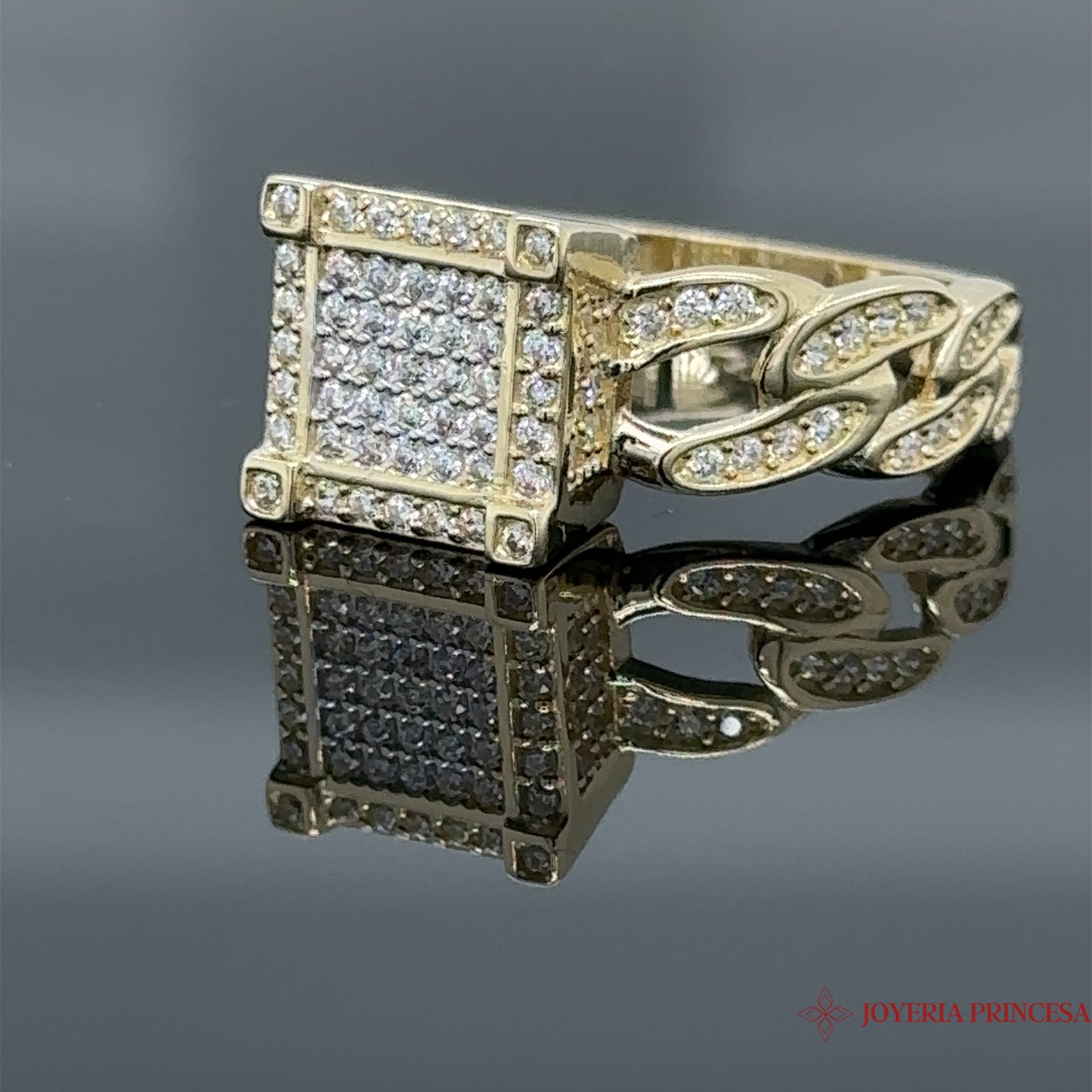 Anillo estilo cadena 14K con circonitas