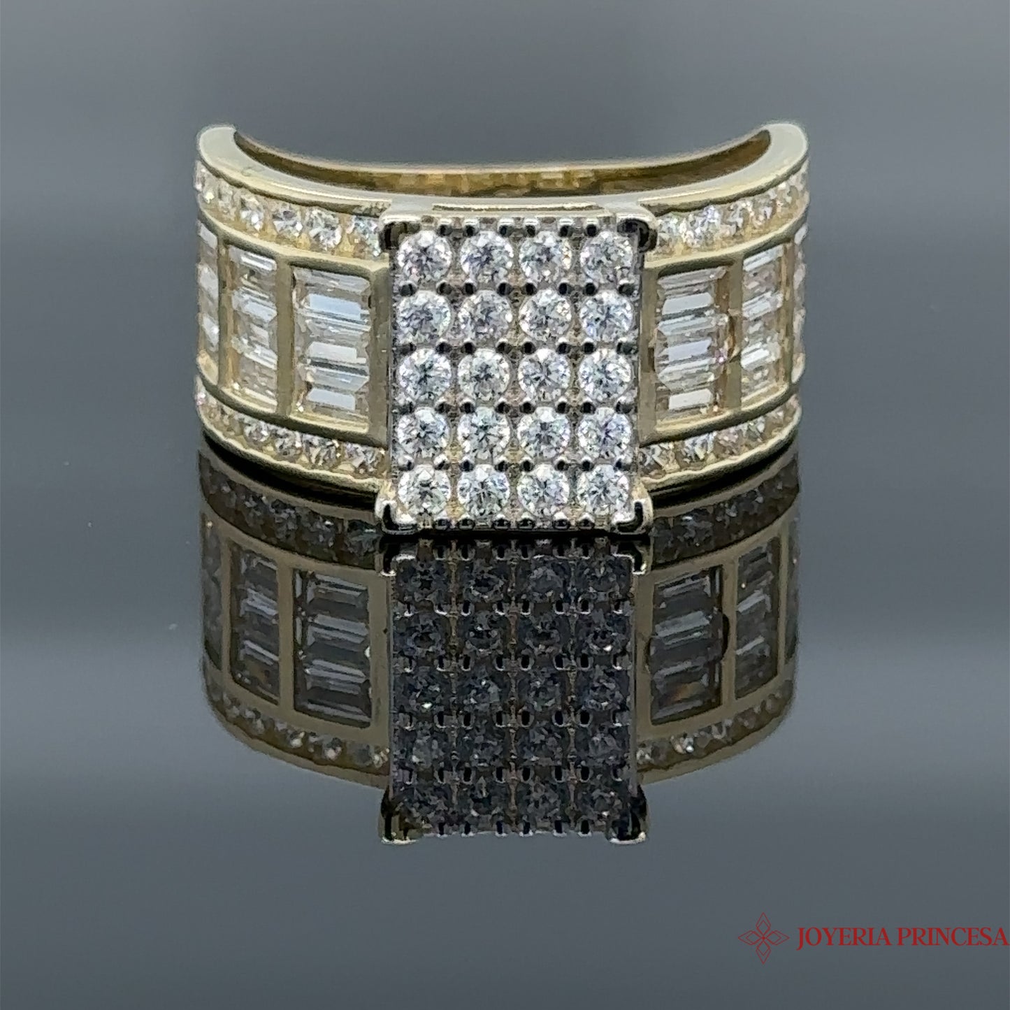 Anillo de hombre con circonita cúbica cuadrada de 14 quilates