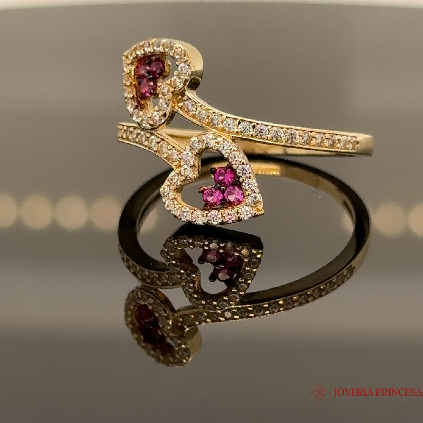Anillo Corazones Direccionales Rosa 14K