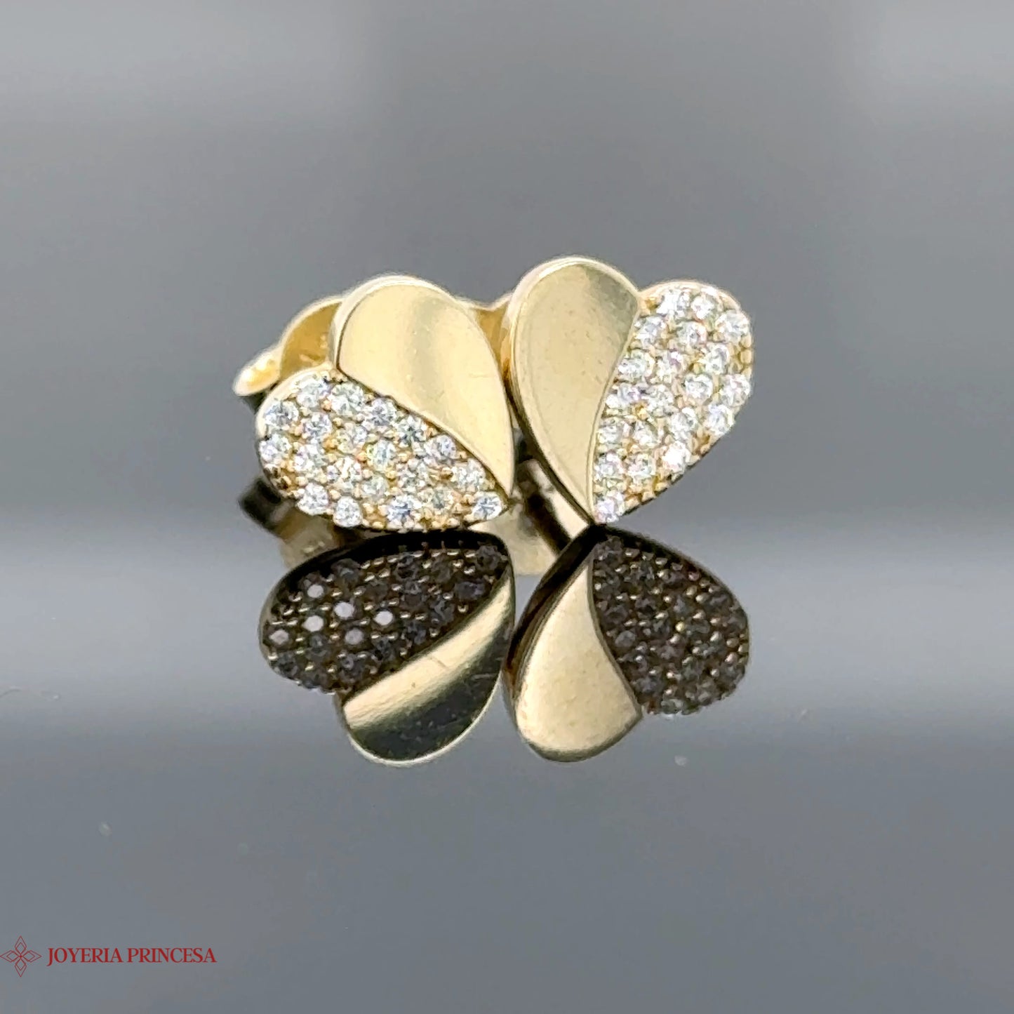Aretes Heartfelt Radiance