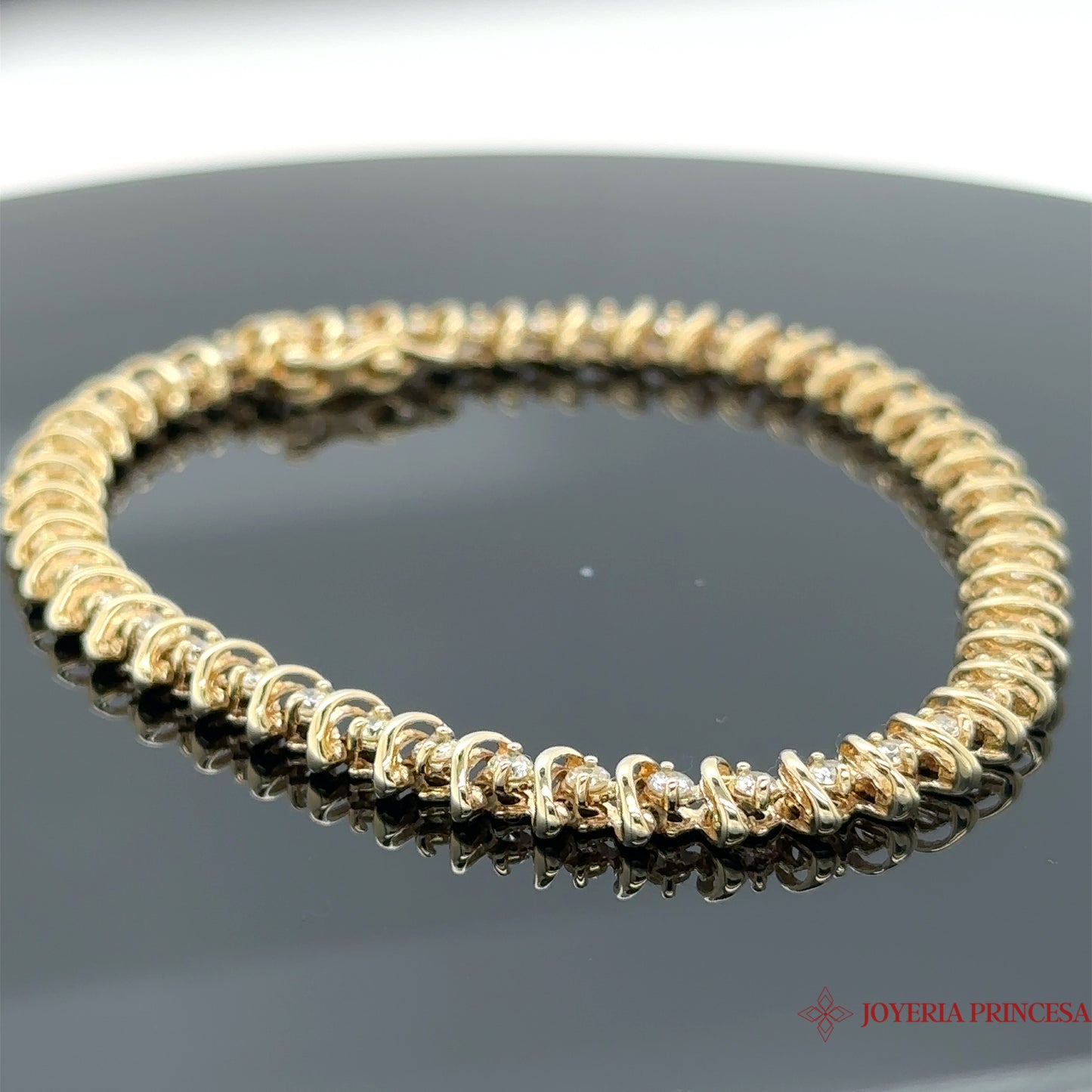 Pulsera de tenis de oro de 14 quilates con circonitas