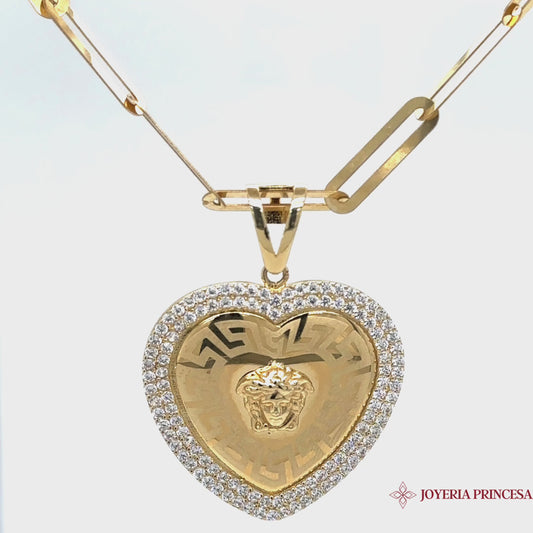 Medusa 14K Corazón + Collar