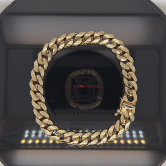 Pulsera de eslabones cubanos de 10 quilates
