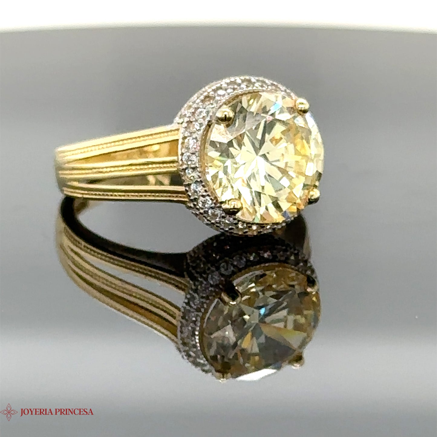 Anillo de compromiso de 14 quilates con circonita amarilla canaria