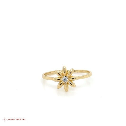 14K Gold Floral Ring with Center Stone