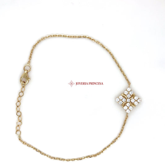 14K Gold Floral Diamond Cluster Bracelet