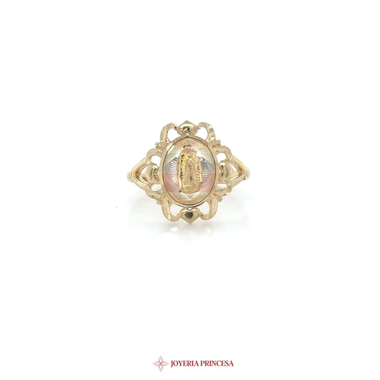 14K Gold Vintage Filigree Ring with Oval Stone