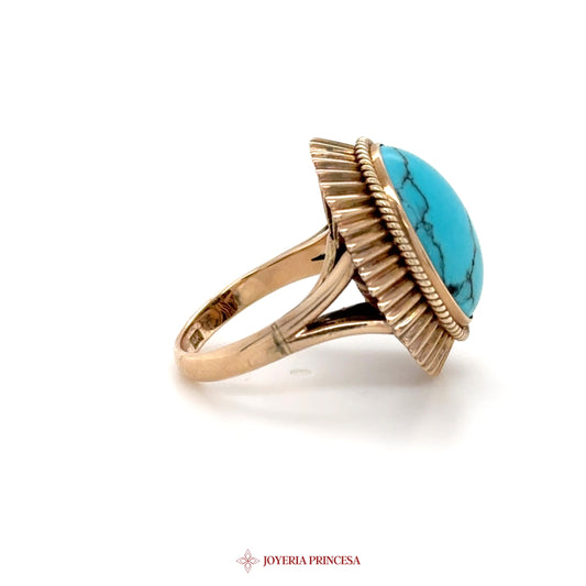 14K Gold Floral Motif Ring with Green Enamel