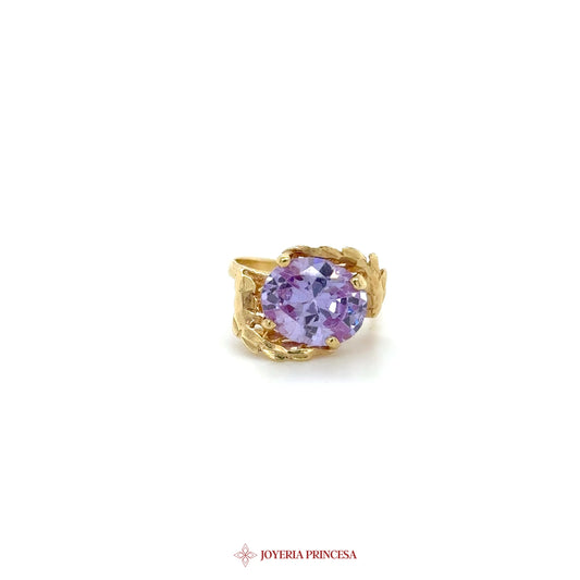 14K Gold Floral Design Ring with Purple Zirconia