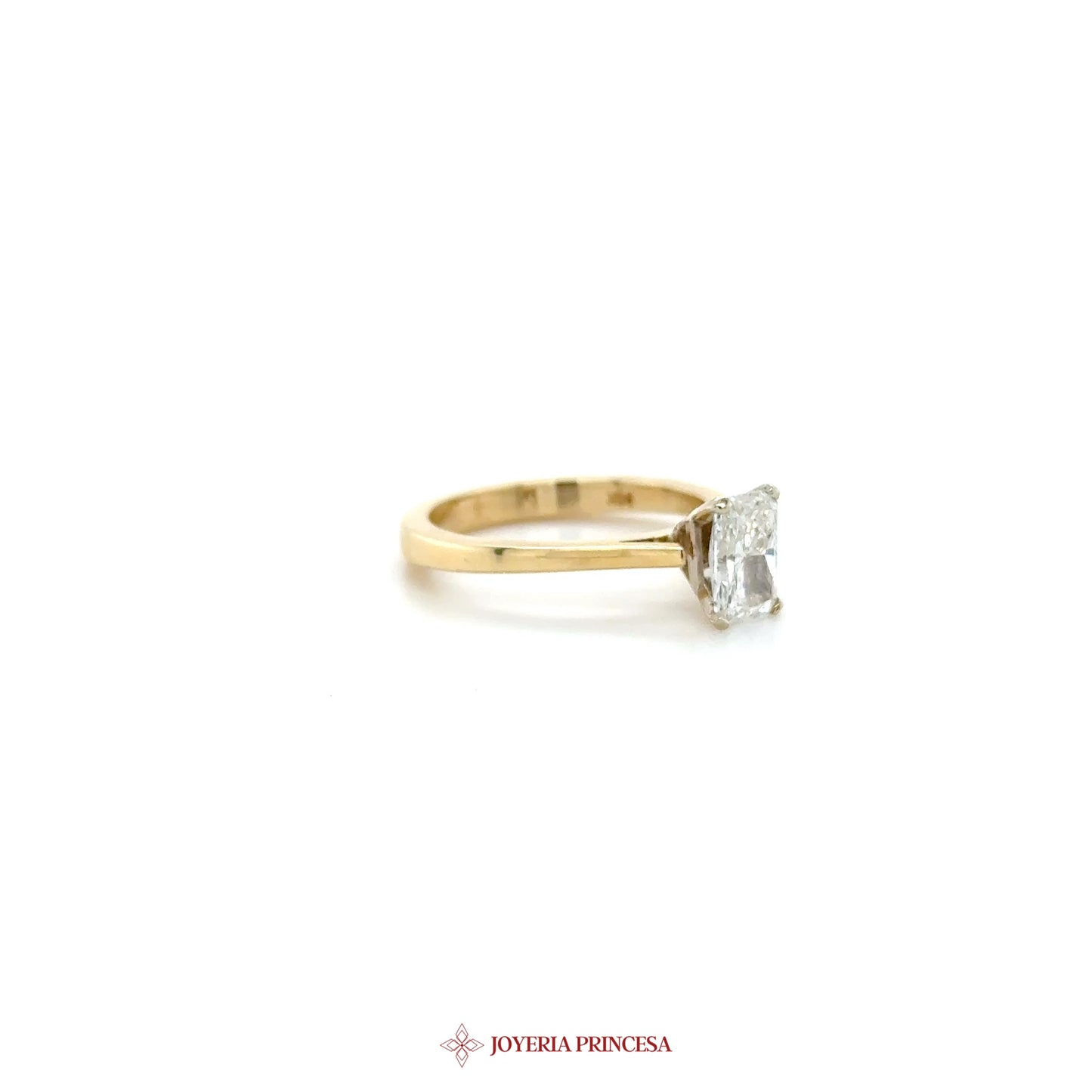 14K 3.4K Lab Diamond Engagement Ring