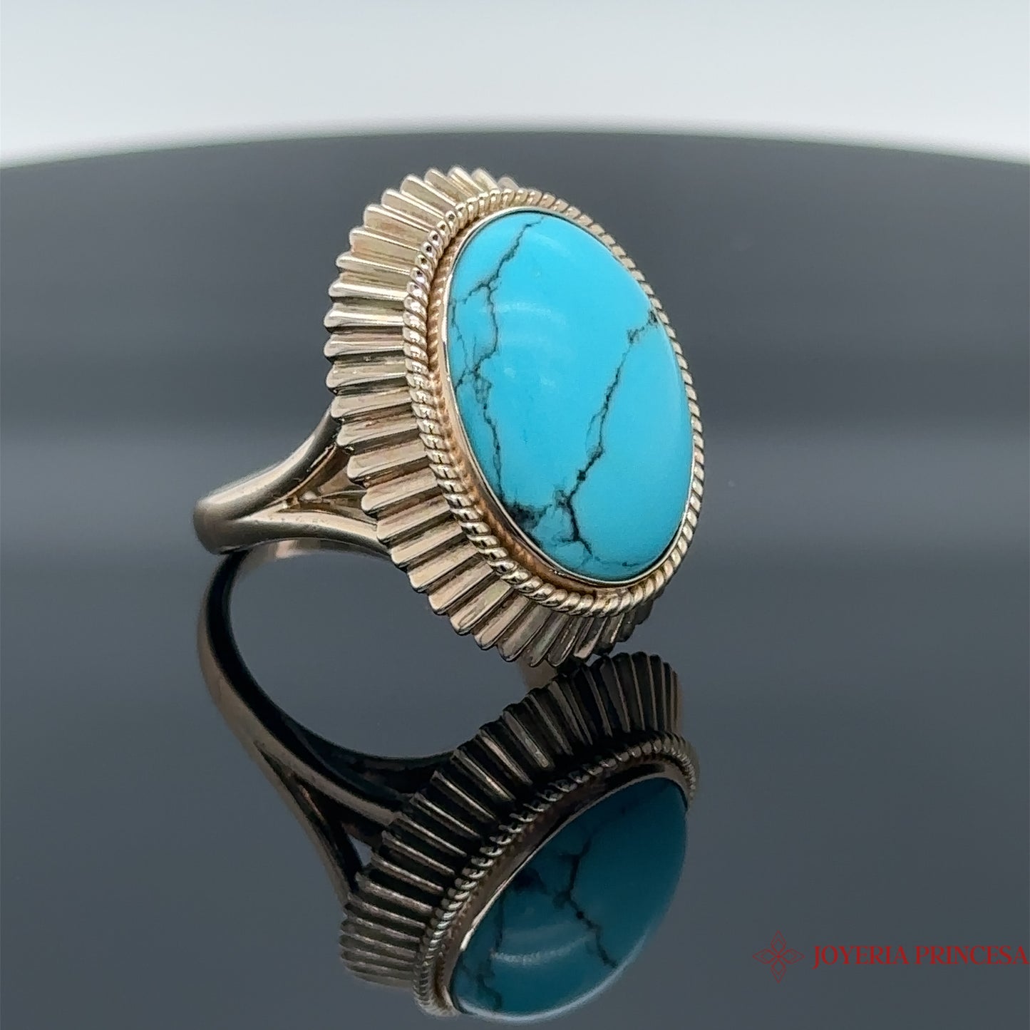 14K Turquoise Oval Ring