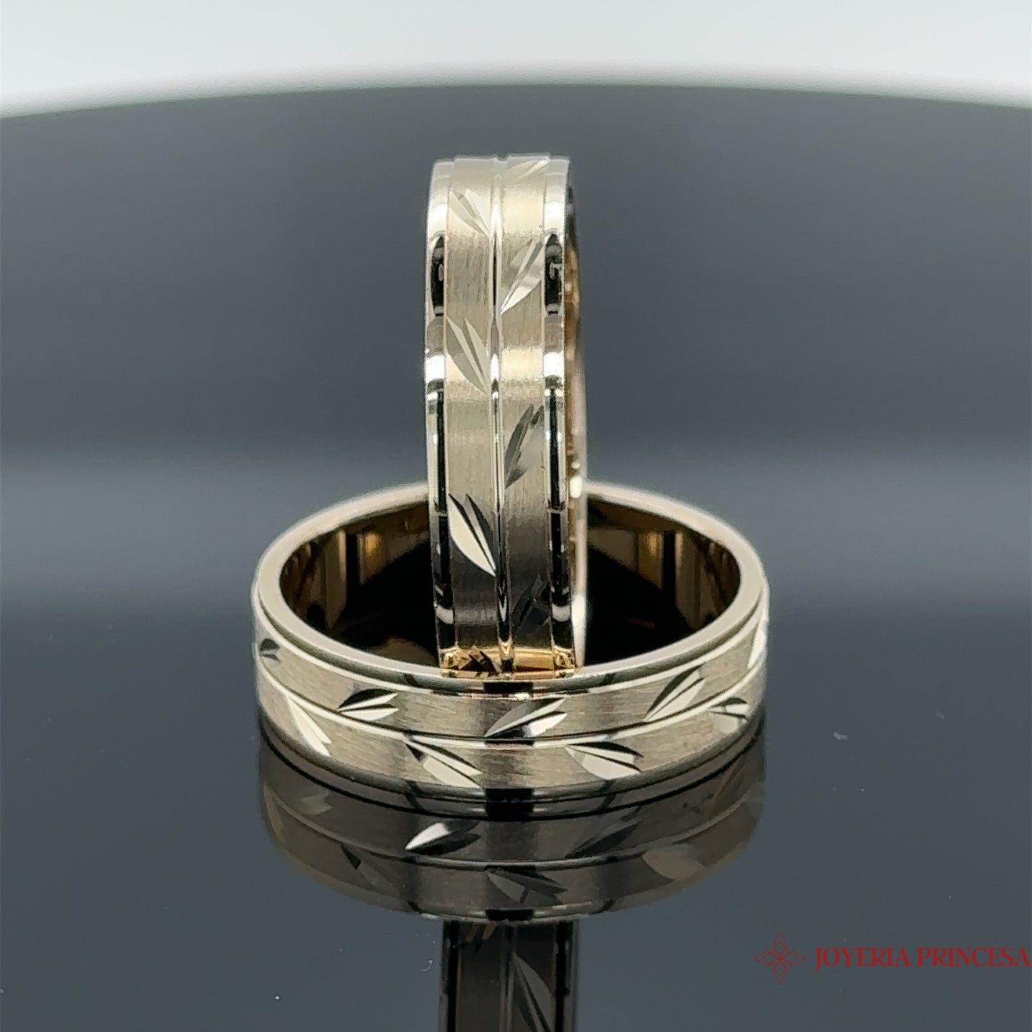 14K Diamond Cut Gold Leaf Wedding Band Set