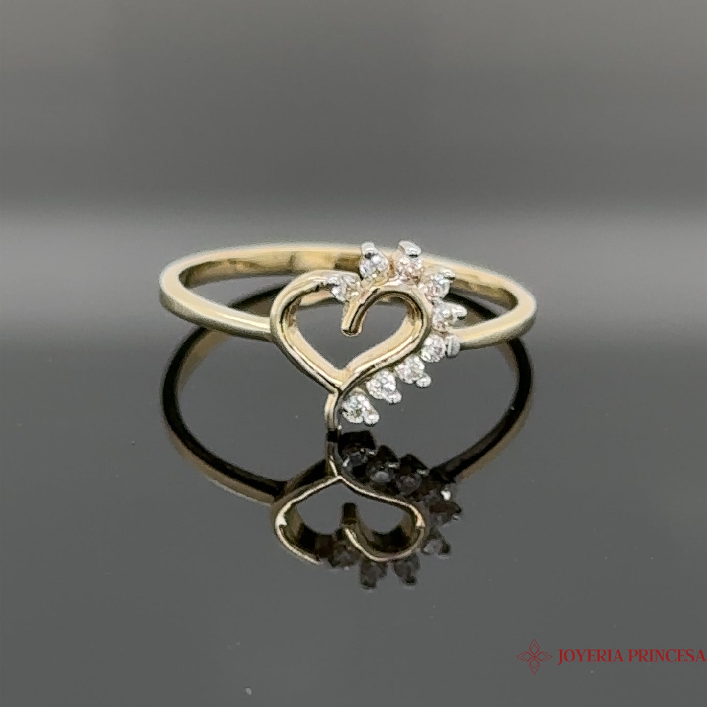 14K Simplistic Heart Ring