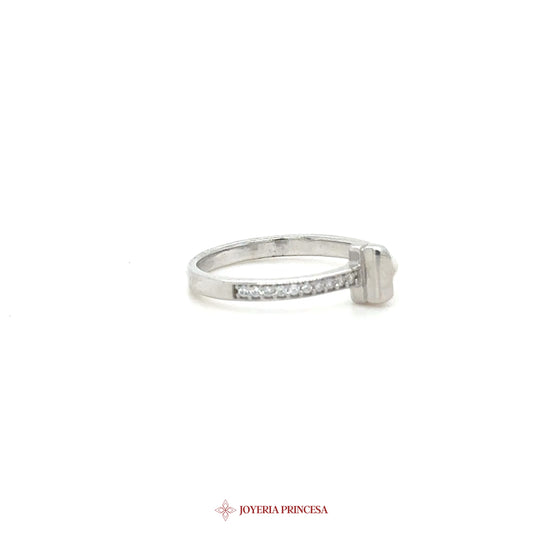 Silver Ring with Unique Motif and CZ Stones