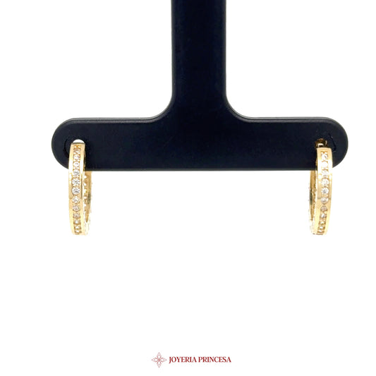 14K Gold Huggie Earrings with Simulated Diamonds [UN-2627]