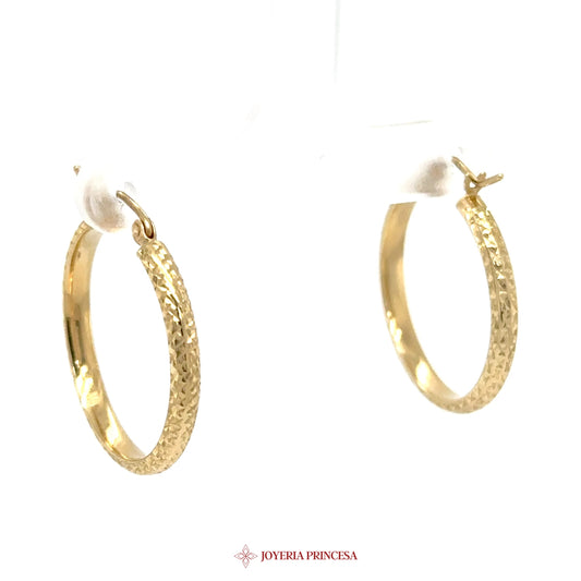 14K Gold Textured Hoop Earrings with Pearl Accent
