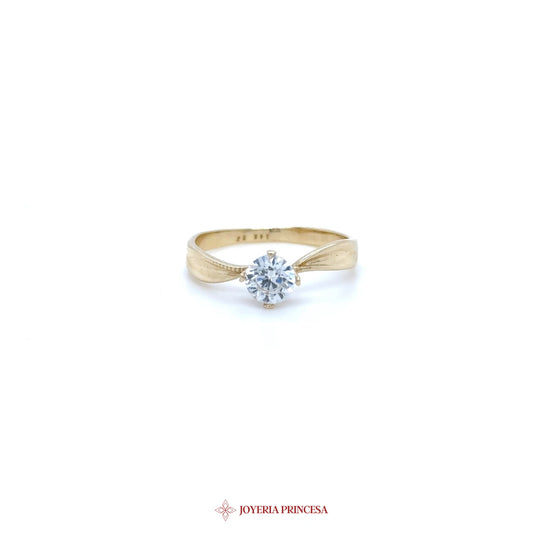 14K Gold Engagement Ring with Round CZ Center Stone