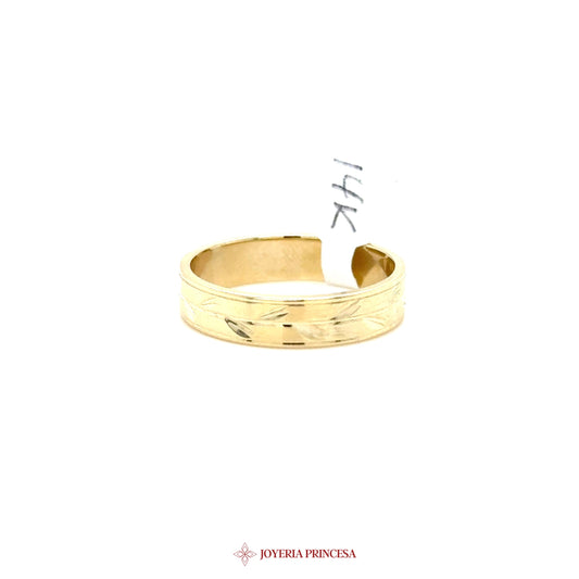 14K Yellow Gold Wedding Band Ring with Leaf Motif