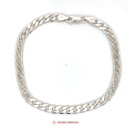 9in 5.6mm Silver Bracelet - Classic Curb Chain Design
