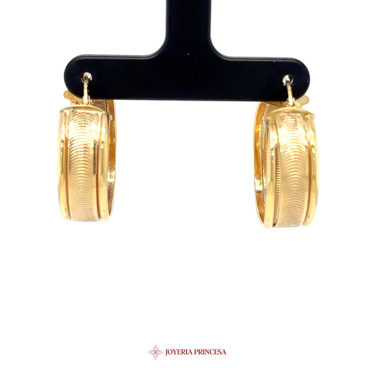 10K Gold Textured Huggie Hoop Earrings