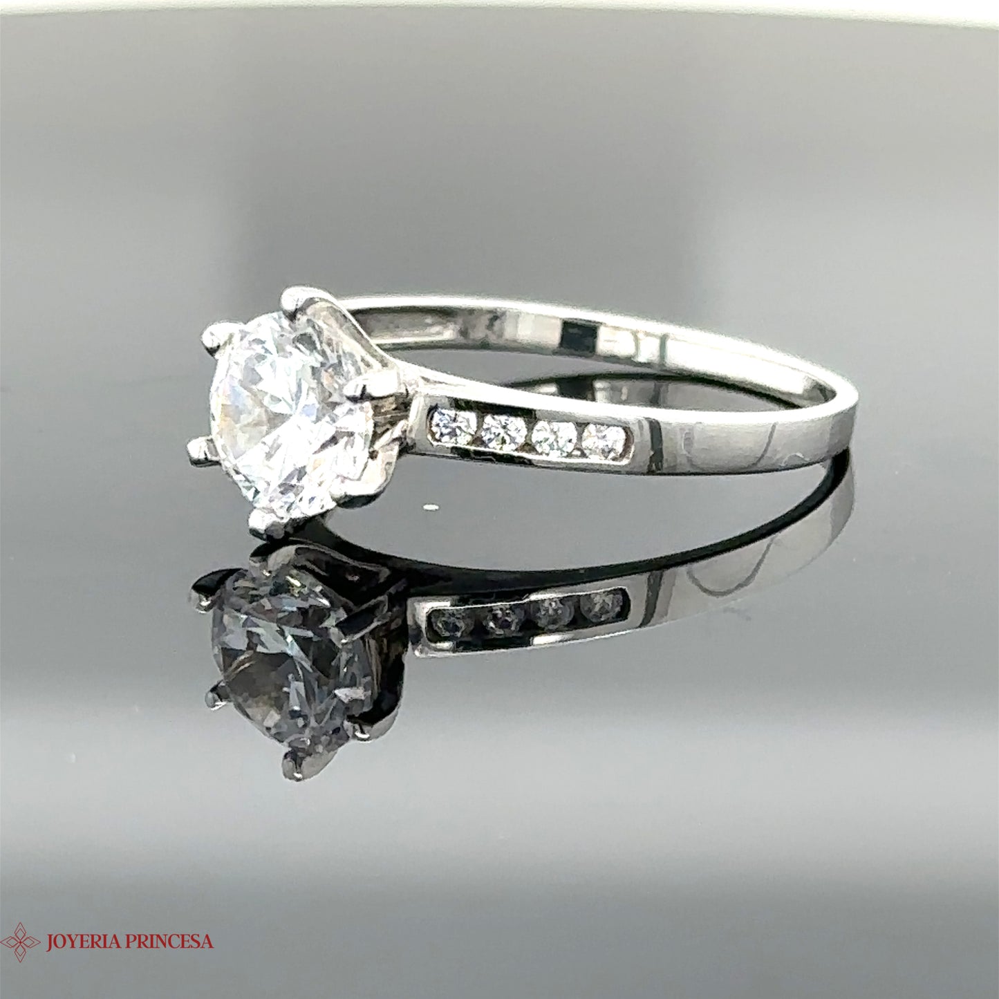 14K White Gold Simplistic Engagement Ring